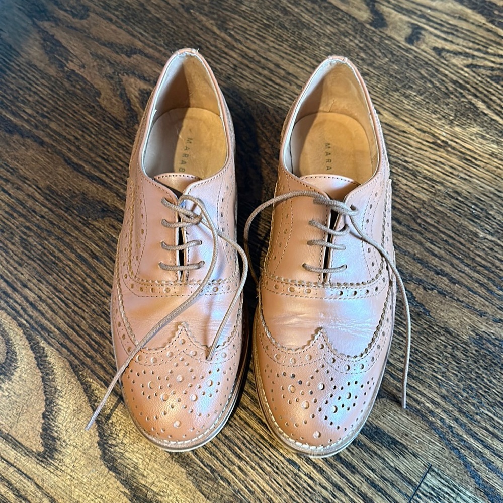 Oxford shoes